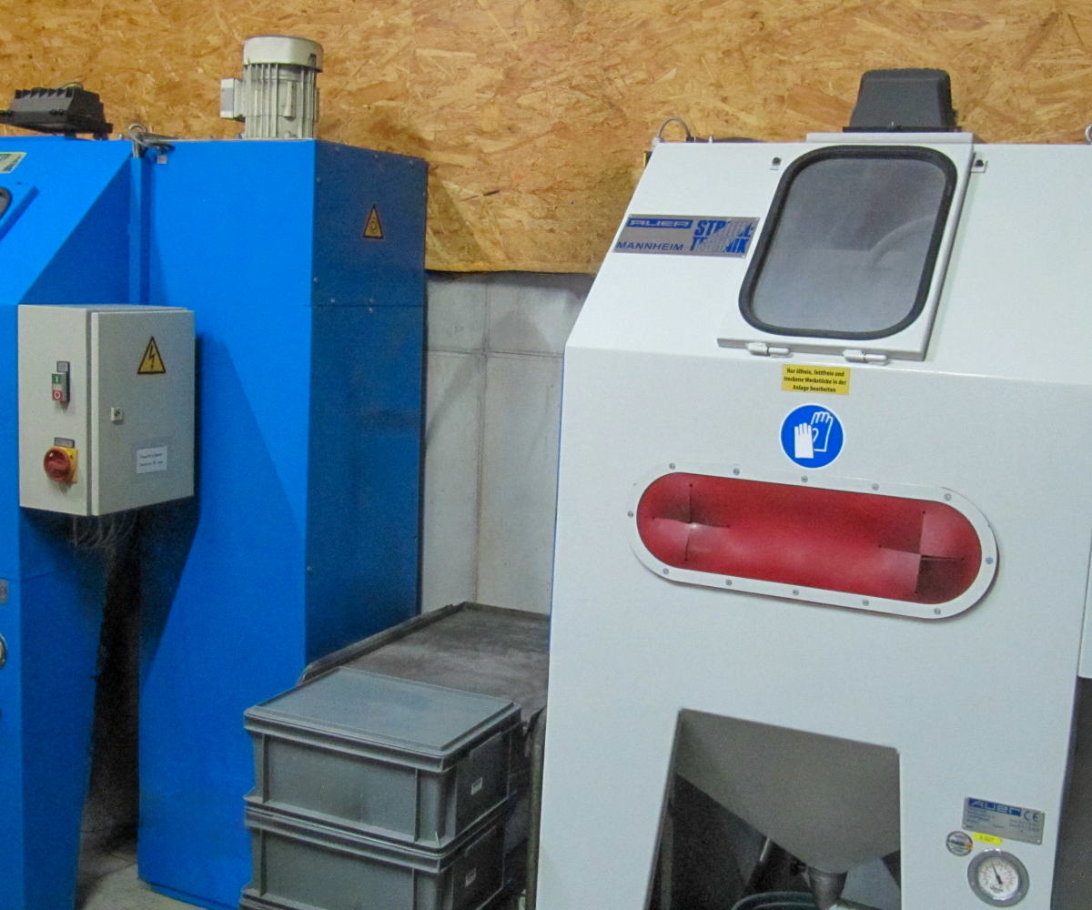 Sand-/Glasperlenstrahlen